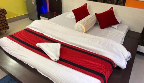 Deluxe King Suite