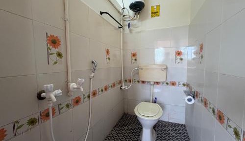 Single Room with Shared Bathroom