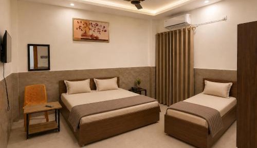 Triple Room with Balcony