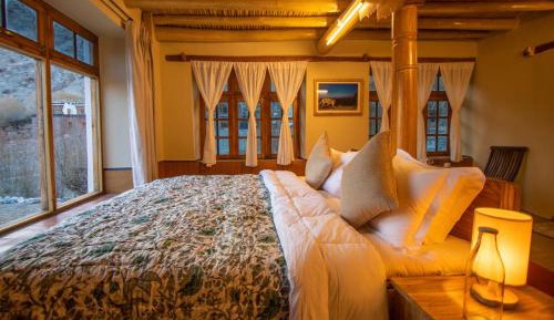 Double Room with Mountain View