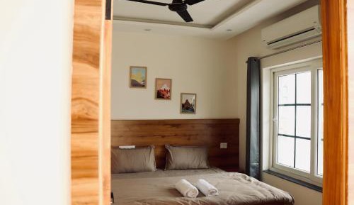 Double Room with Mountain View