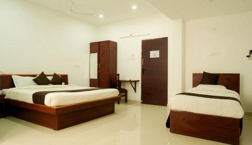 Triple Room with Garden View