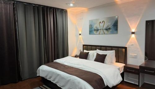 Superior King Room