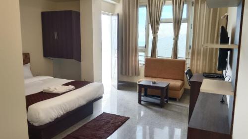 Deluxe Double Room with Balcony