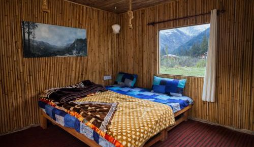 Double Room with Mountain View