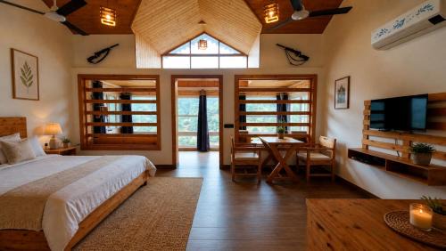 Junior Suite with Mountain View