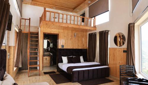 Family Room with Mountain View