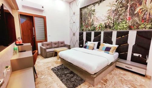 Executive Suite