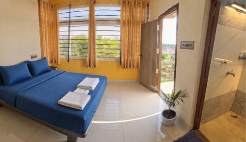 Double or Twin Room with Balcony