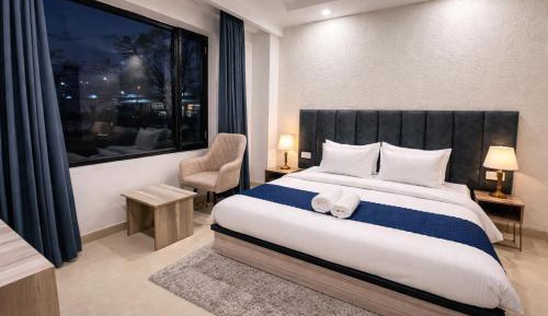King Room