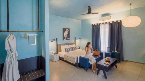 Elite Room With Balcony - 20% off on Lunch ,Happy Hours(12pm-6pm) 1+1 on mocktail or cocktail, Live Music (Thu to Sun, 8 pm onwards)