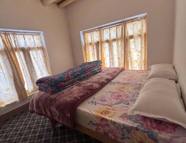 Double Room with Private External Bathroom