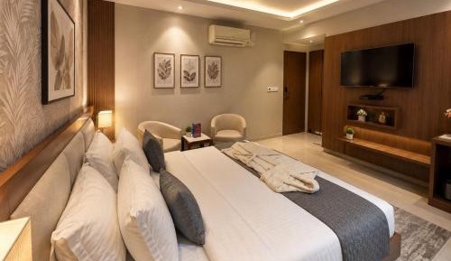 Executive Suite