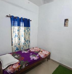 Budget Single Room