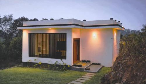 Two-Bedroom Apartment with Mountain View