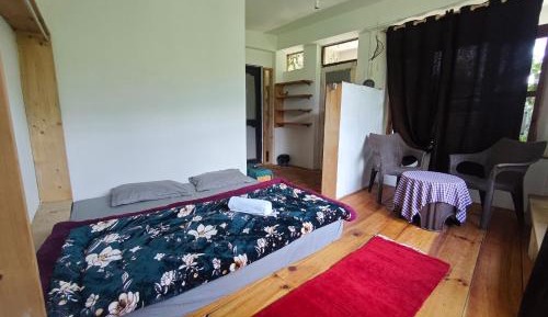 Double Room with Mountain View