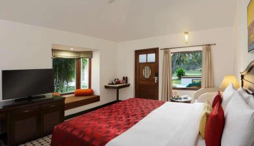 Premium Villa - 4 pints of beer bucket per stay- -10% Disc on Food & Beverages,, Laundry and SPA