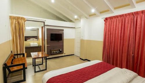 Double Room with Mountain View