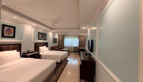 Deluxe Double or Twin Room