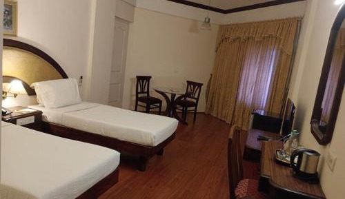 Standard Twin Room