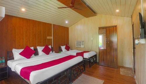 Triple Room with Mountain View