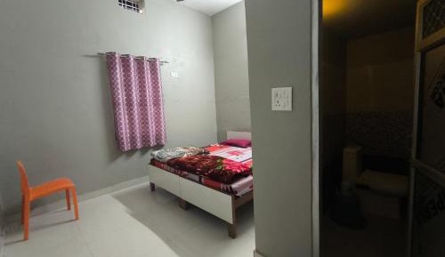 Double or Twin Room with Bathroom