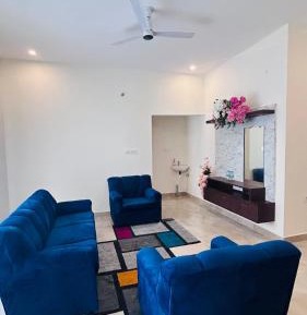 Two-Bedroom Deluxe Apartment with Garden View