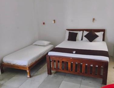 Basic Triple Room
