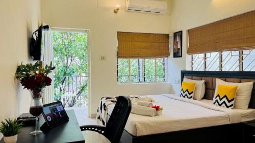 Premier One-Bedroom Apartment