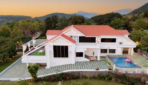 Villa with Private Pool
