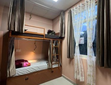 8-Bed Mixed Dormitory Room