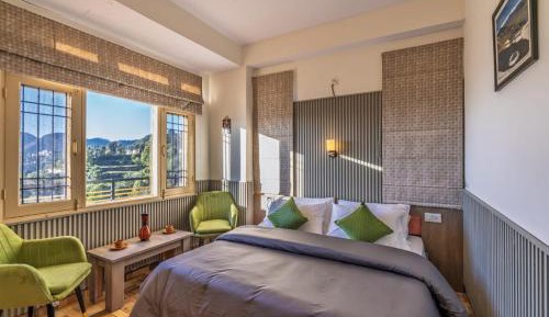 Double Room with Mountain View