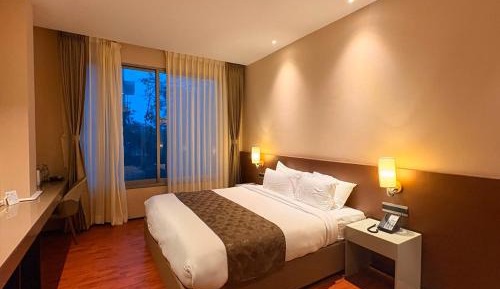 Standard King Room