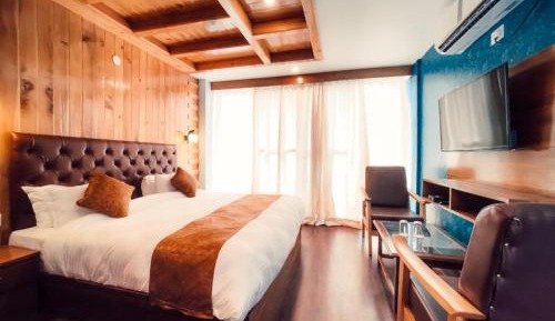 Superior King Room
