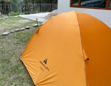 Standard Twin Room with Mountain View