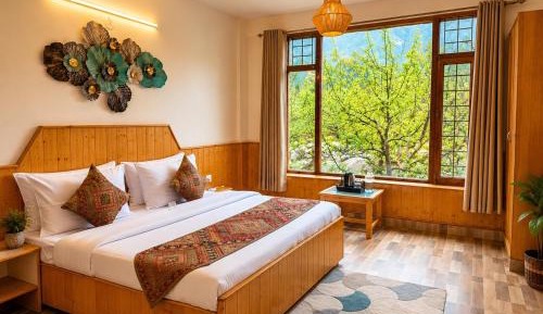Double Room with Mountain View