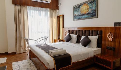 Standard King Room