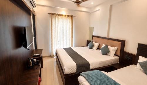 Luxury Triple Room