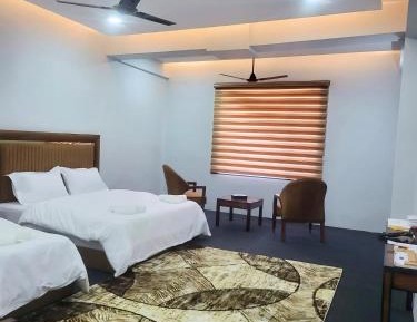 Executive Triple Room