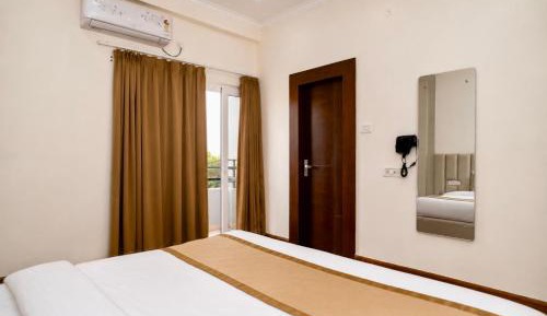 Two-Bedroom Apartment with Garden View