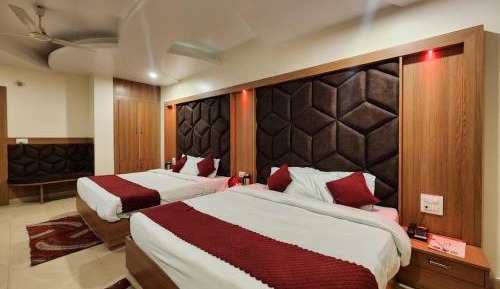 Deluxe Family Suite