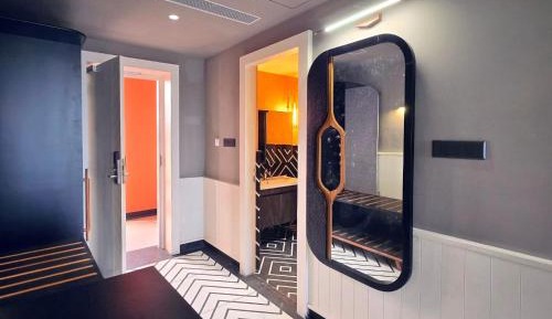 Standard Suite