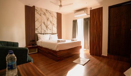 Superior King Room