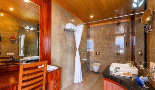 Suite with Balcony