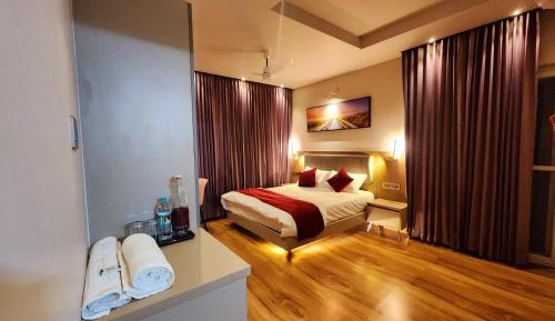 Deluxe Family Room