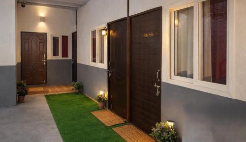 Quadruple Room with Private Bathroom