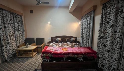 Double Room with Mountain View