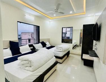 Luxury Quadruple Room