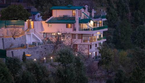 Seven-Bedroom Villa