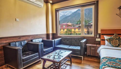 King Room with Mountain View